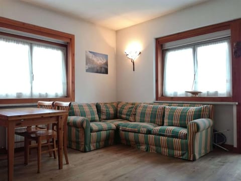 T333 Attico soleggiato con vista Apartment in Breuil-Cervinia