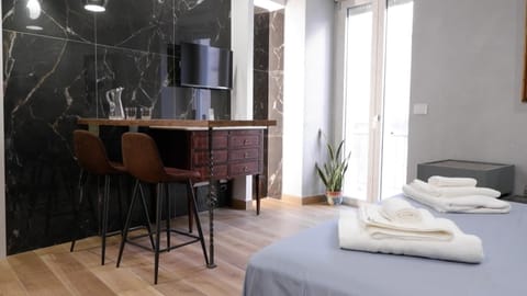 TV and multimedia, Balcony/Terrace, Living room, towels