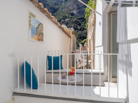 Patio, Day, View (from property/room), Balcony/Terrace, Balcony/Terrace, Mountain view