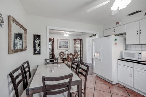 Seas The Day - Monthly Beach Rental House in Clearwater Beach