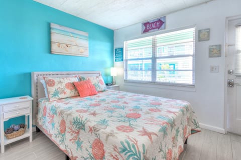 Tropic Terrace Suite #56 - Beachfront Resort Resort in Treasure Island