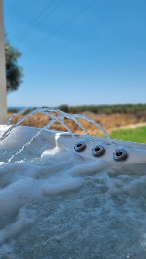 Natural landscape, Hot Tub