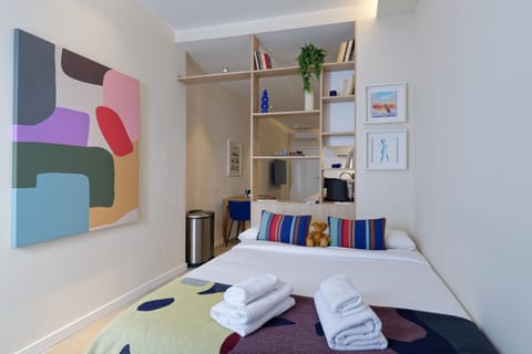Bed, Bedroom