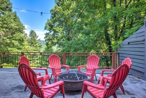 The Peaceful Fox - Relaxing Retreat in Asheville - Family House in Maggie Valley