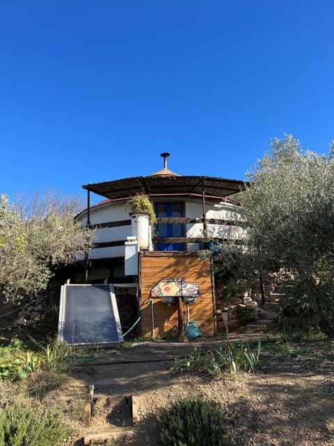 Property building, Garden view