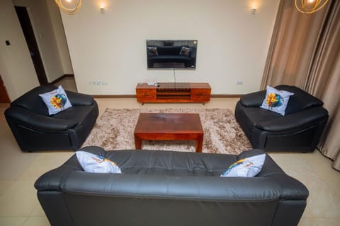 TV and multimedia, Seating area, Evening entertainment