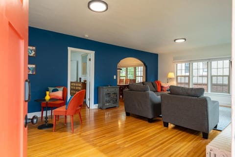 Parkside Escape South Hill w Private ADU House in Spokane