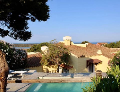 Villa Nina - Lussuosa Villa con piscina privata a Stintino Villa in Punta de su Torrione