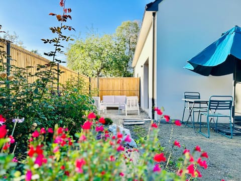 Home Vert La Suite House in Brittany