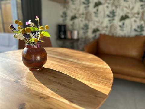 Home Vert La Suite House in Brittany