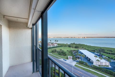 Sand Key South Beach Condo #910 Apartment in Sand Key