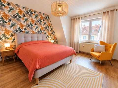 Bed, Photo of the whole room, Bedroom