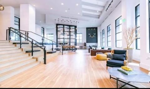 Monochrome Manor Apartment in Buckhead