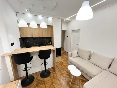 Living room, Dining area, kitchen