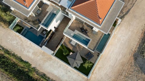 Property building, Day, Neighbourhood, Street view