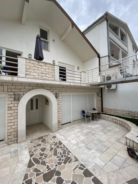 Property building, Patio, View (from property/room), Balcony/Terrace