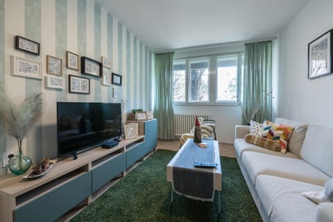 Living room, Bedroom