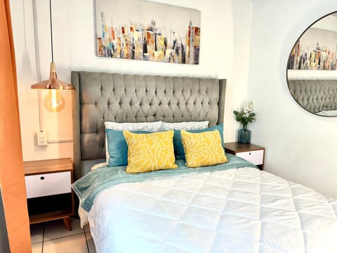 CASA YON free parking, pet friendly, high speed wifi, Netflix, Amazon Prime factura Vacation rental in Hidalgo, Mexico