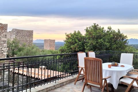 View (from property/room), Balcony/Terrace