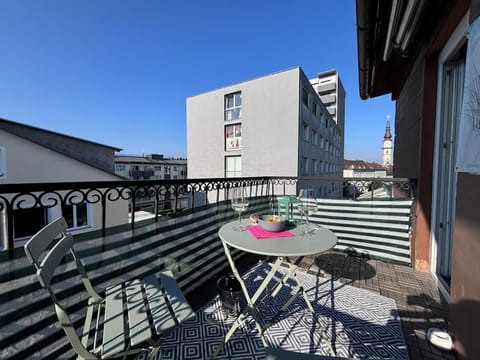 Property building, Patio, Day, View (from property/room), Balcony/Terrace, Dining area