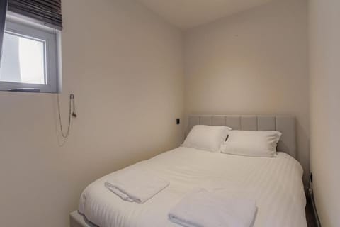 Joli T1 pour 4, Champagne, Monts d'Or, Lyon Apartment in Lyon