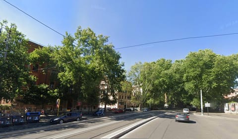 Property building, Street view