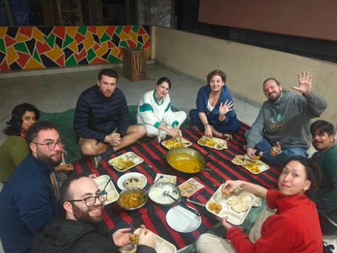 The Pink Nest - Backpackers Abode Bed and Breakfast in Jaipur