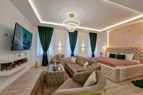 Living room, Photo of the whole room