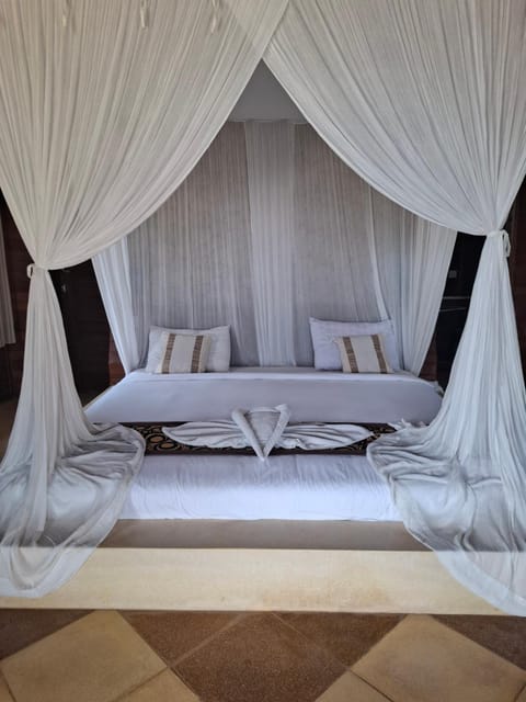 Rady Lembongan Nature lodge in Nusapenida