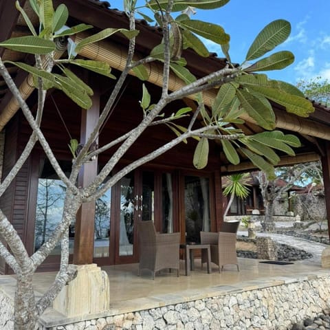 Rady Lembongan Nature lodge in Nusapenida