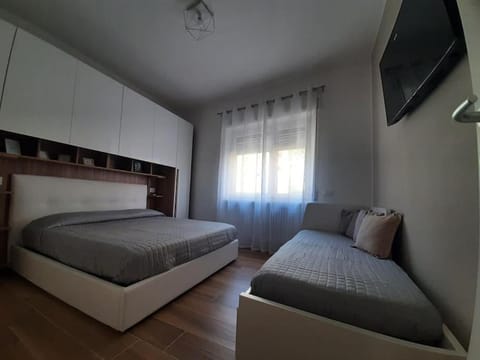 Arona Lovely House Apartment in Arona