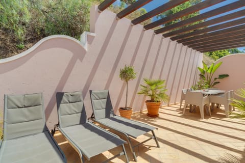 Patio, Day, Balcony/Terrace, Garden view, sunbed