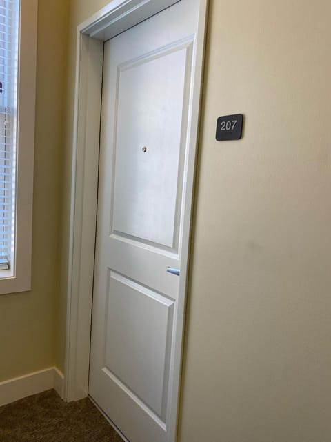 Strongback Suite 207 Apartment in Ohio