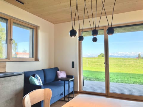 View (from property/room), Living room, Seating area