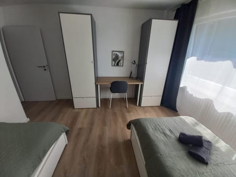 Bed, Bedroom, towels, wardrobe
