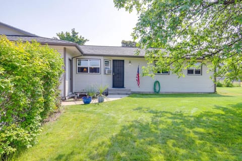2 Mi to Dtwn Missoula Duplex with Fenced Yard House in Missoula