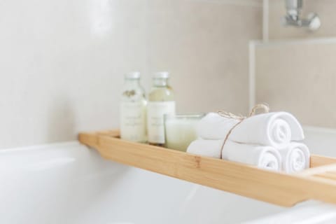 Stylish 3BD Townhouse in Central Winchester House in Winchester