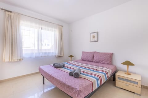 Living room, Photo of the whole room, Bedroom