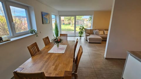 Balcony/Terrace, Living room, Dining area