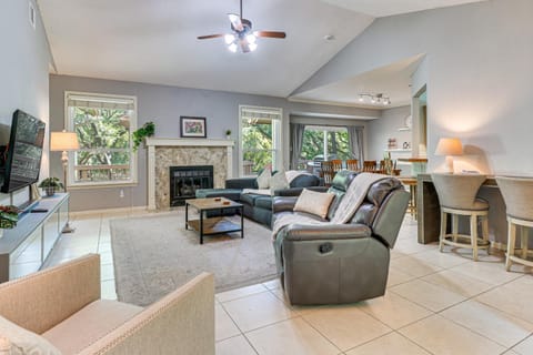 Deck and Greenbelt Access Lovely Austin Home House in Austin