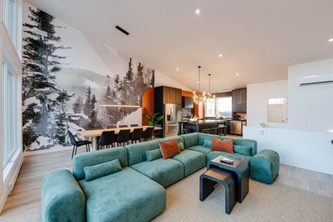 Living room, Seating area