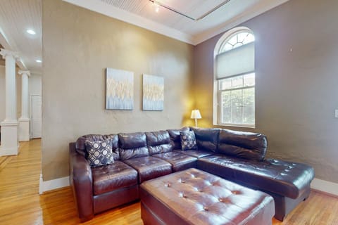 Mountain Stream Haven House in Whittier