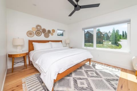 Skyview House in Fraser