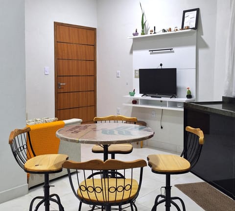 Communal lounge/ TV room, TV and multimedia, Kitchen or kitchenette, Living room, Dining area