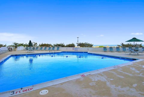 Pyramid 3M Apartment in Ocean City