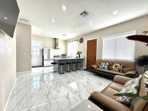 New Renovated House in Little Saigon House in Midway City