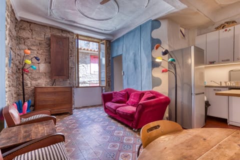 Property building, Living room