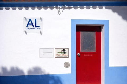 Property building, Facade/entrance, Property logo or sign