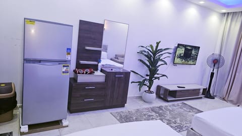 TV and multimedia, Photo of the whole room
