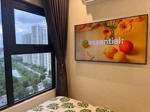 Bed, TV and multimedia, Photo of the whole room, Evening entertainment, Bedroom